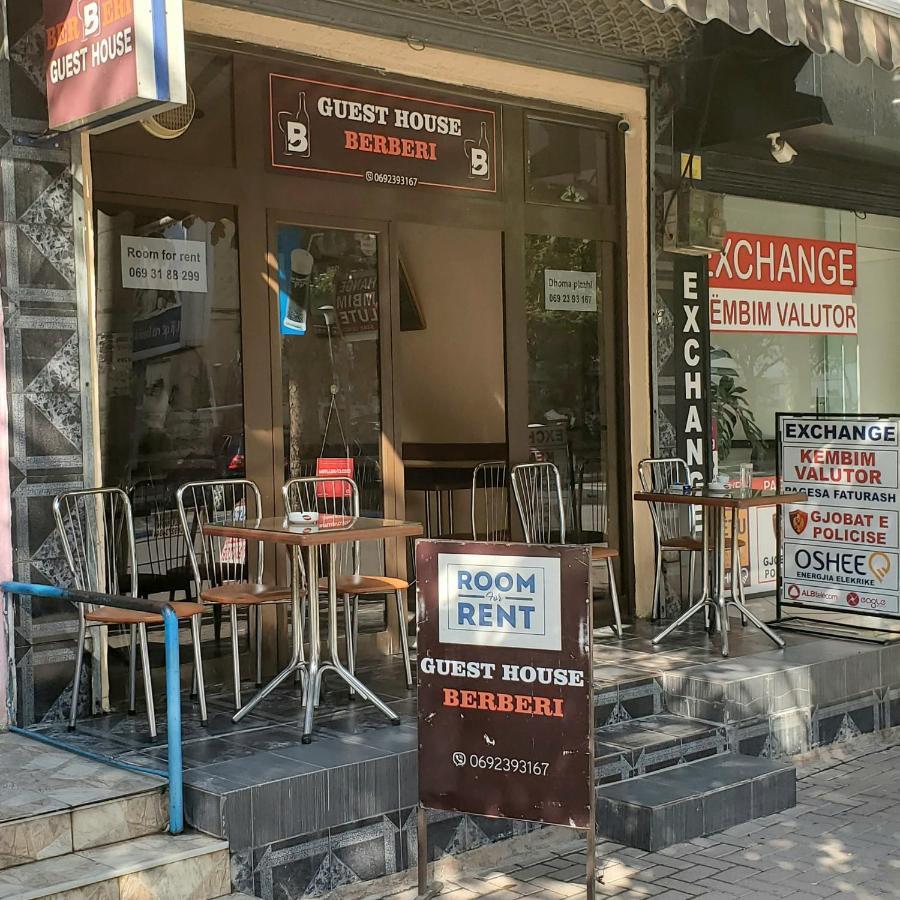 Berberi Guest House Pogradec Exterior photo